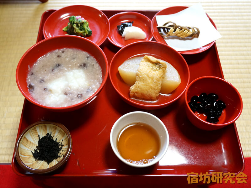 妙心寺東林院の精進料理（小豆粥）