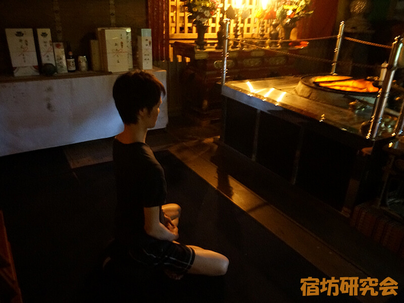 文殊仙寺の座禅