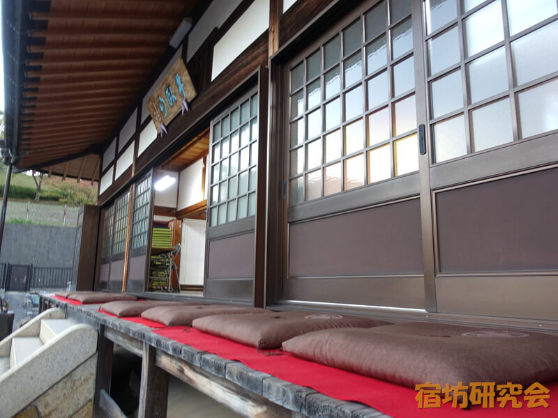 林昌寺の縁側
