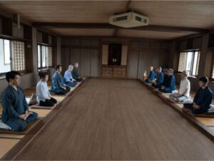 興禅寺禅堂の坐禅会