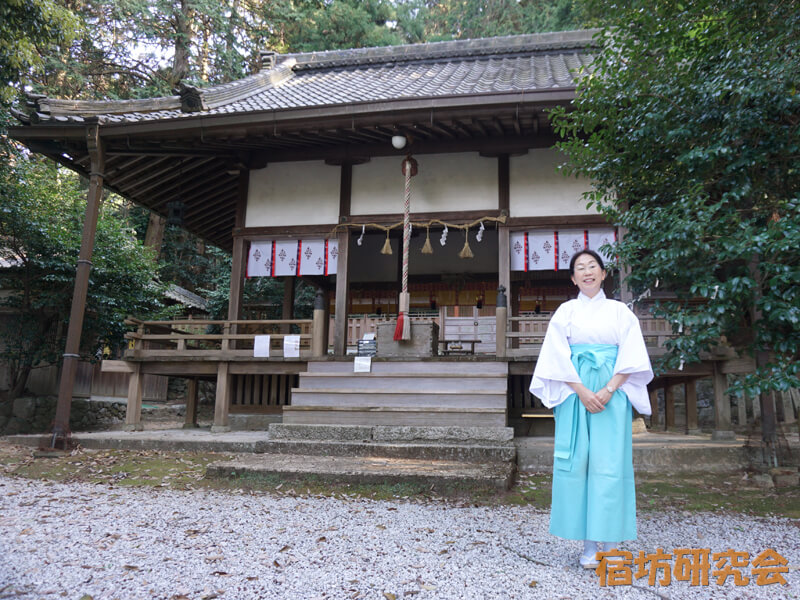 葛木御歳神社の東川優子宮司