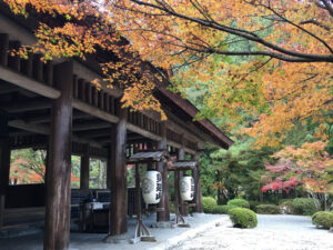 身延山御廟所の紅葉