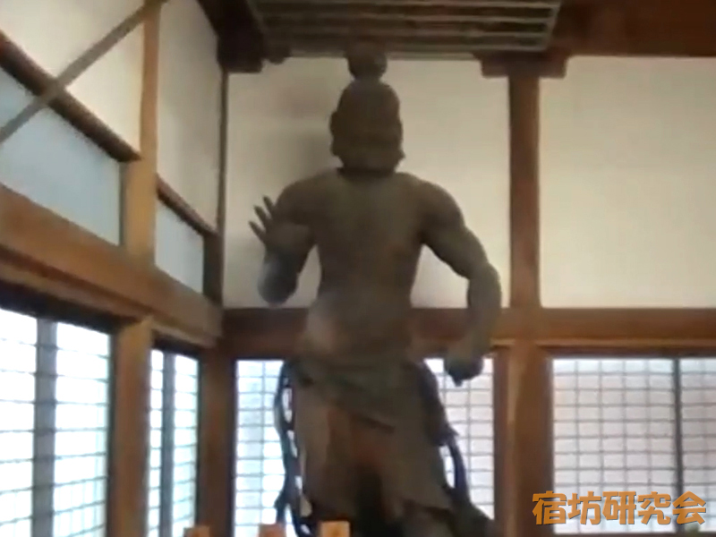 安楽寺の金剛力士像