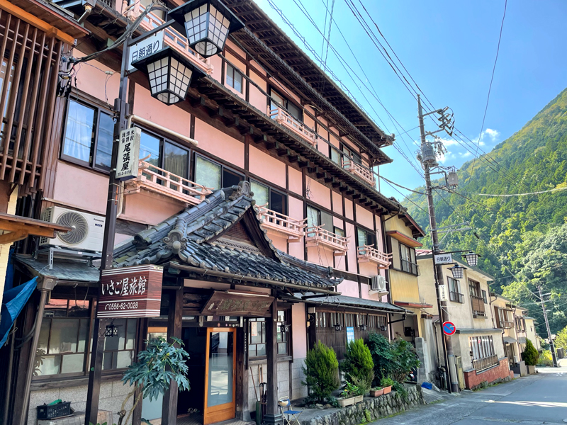 身延山のいさご屋旅館