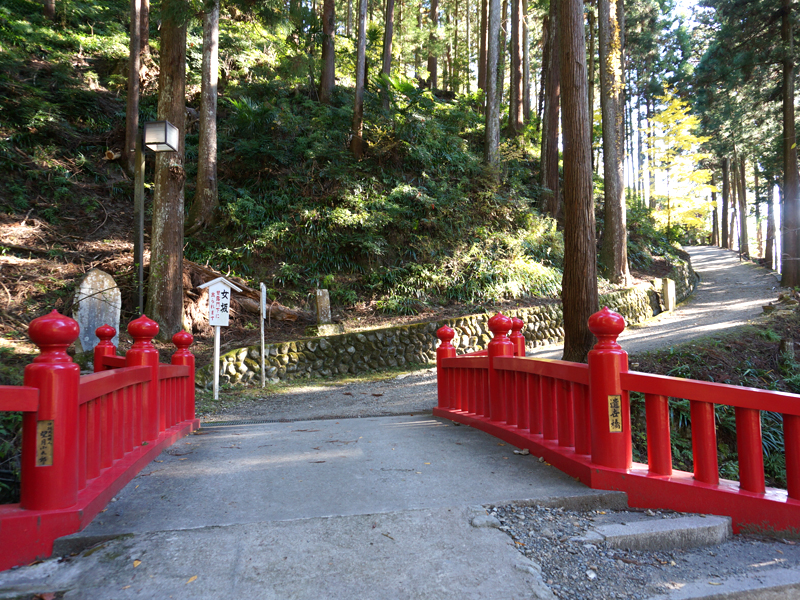 身延山久遠寺の女坂