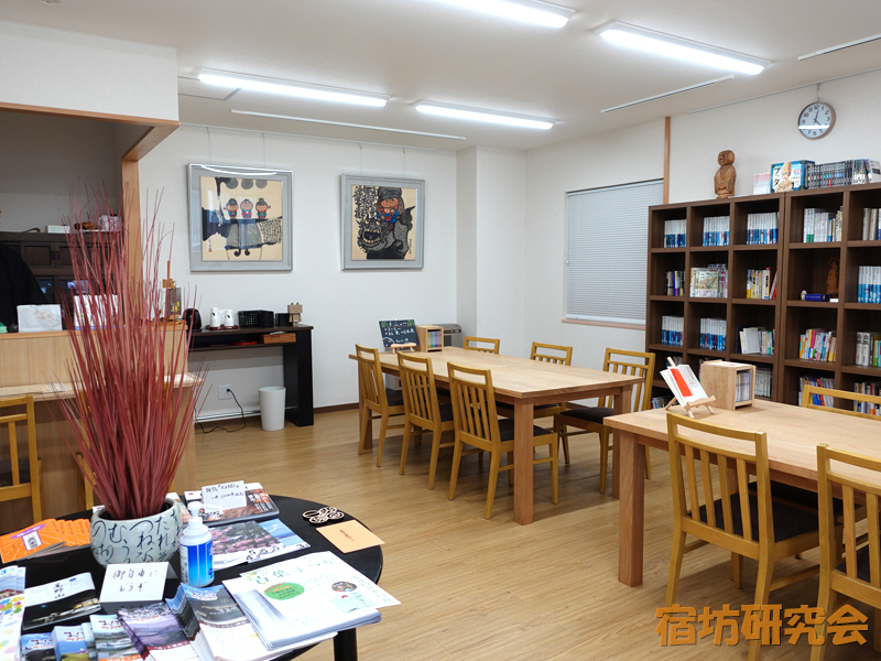 寺茶房日光院の店内