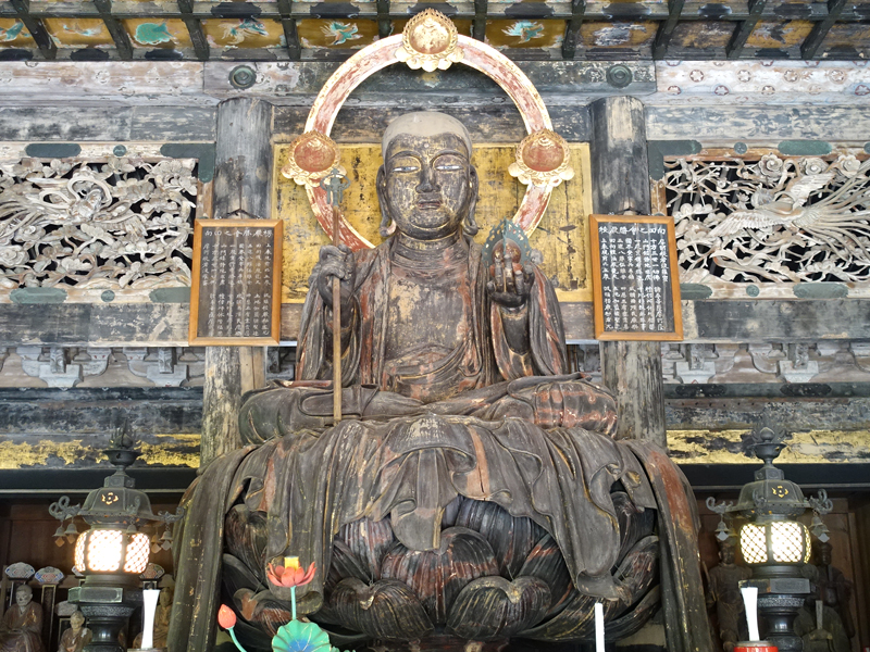 神奈川・建長寺の地蔵菩薩