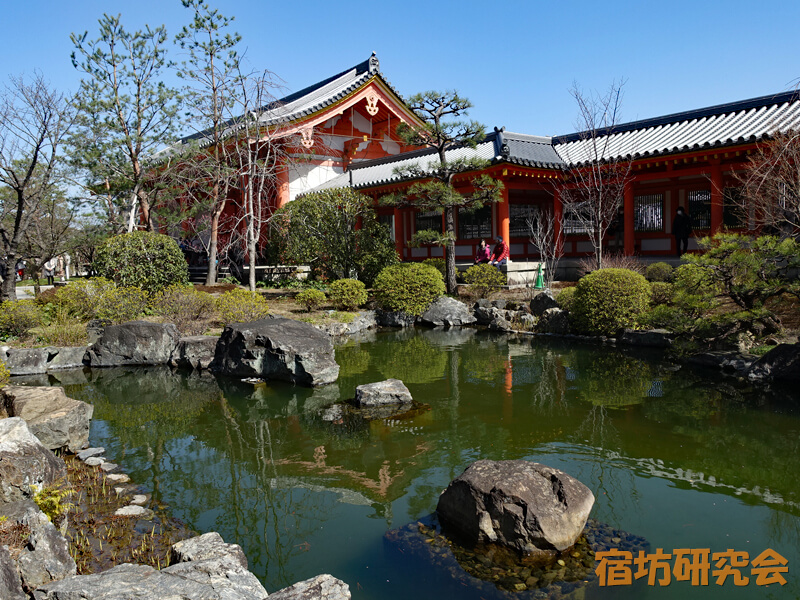 三十三間堂の庭園