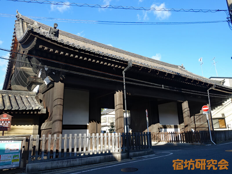 三十三間堂の南大門