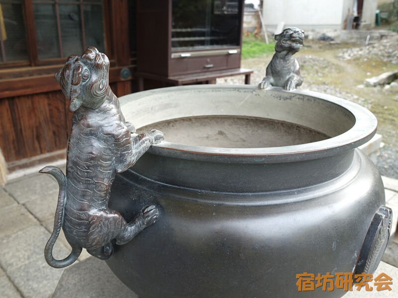 両足院の虎