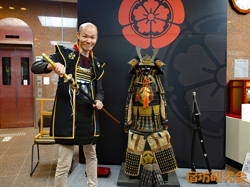 本能寺の甲冑体験