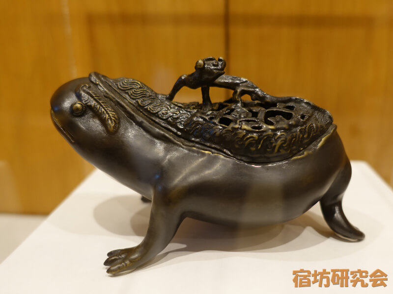 本能寺の三足の蛙